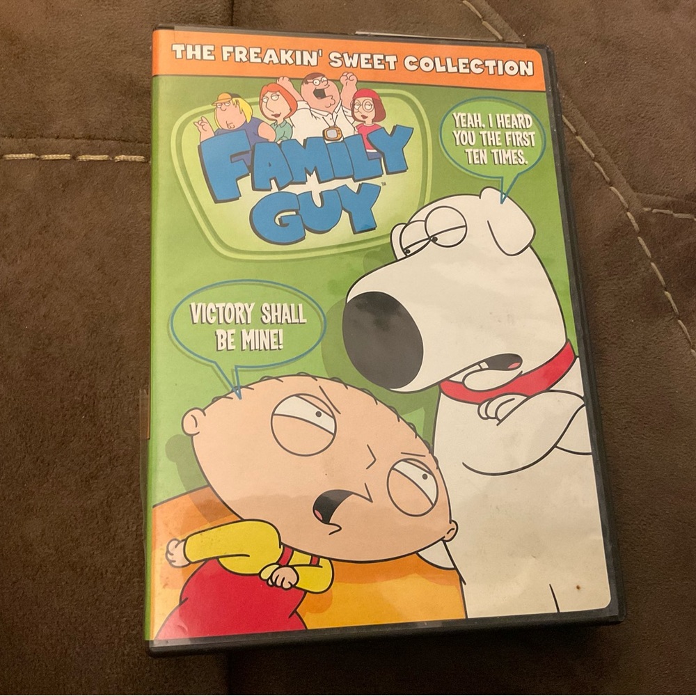 Family Guy: Freakin Sweet Collection (DVD, 2004) - Picture 2 of 3